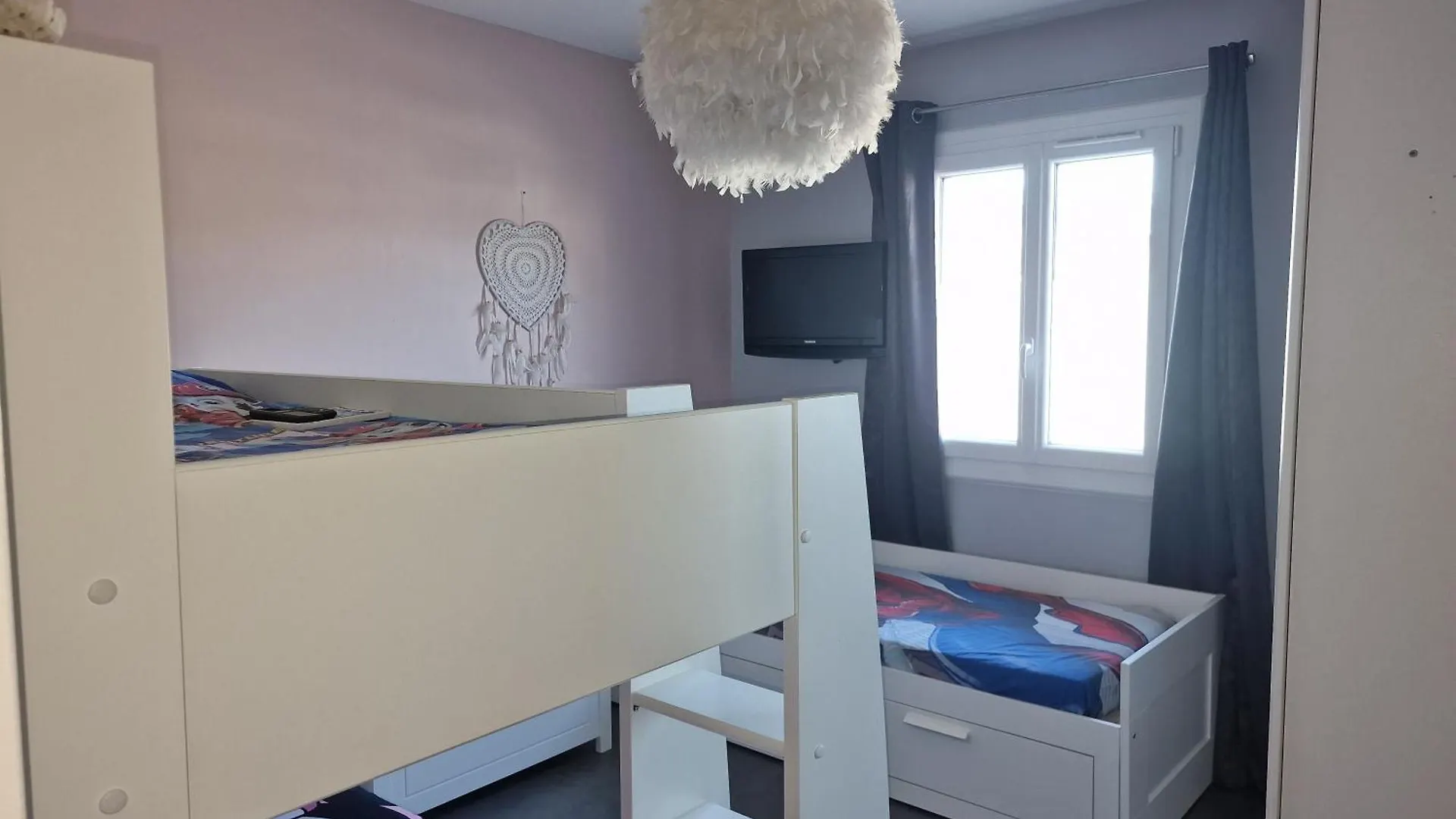 La Maison Du Bonheur Caumont-sur-Durance فرنسا