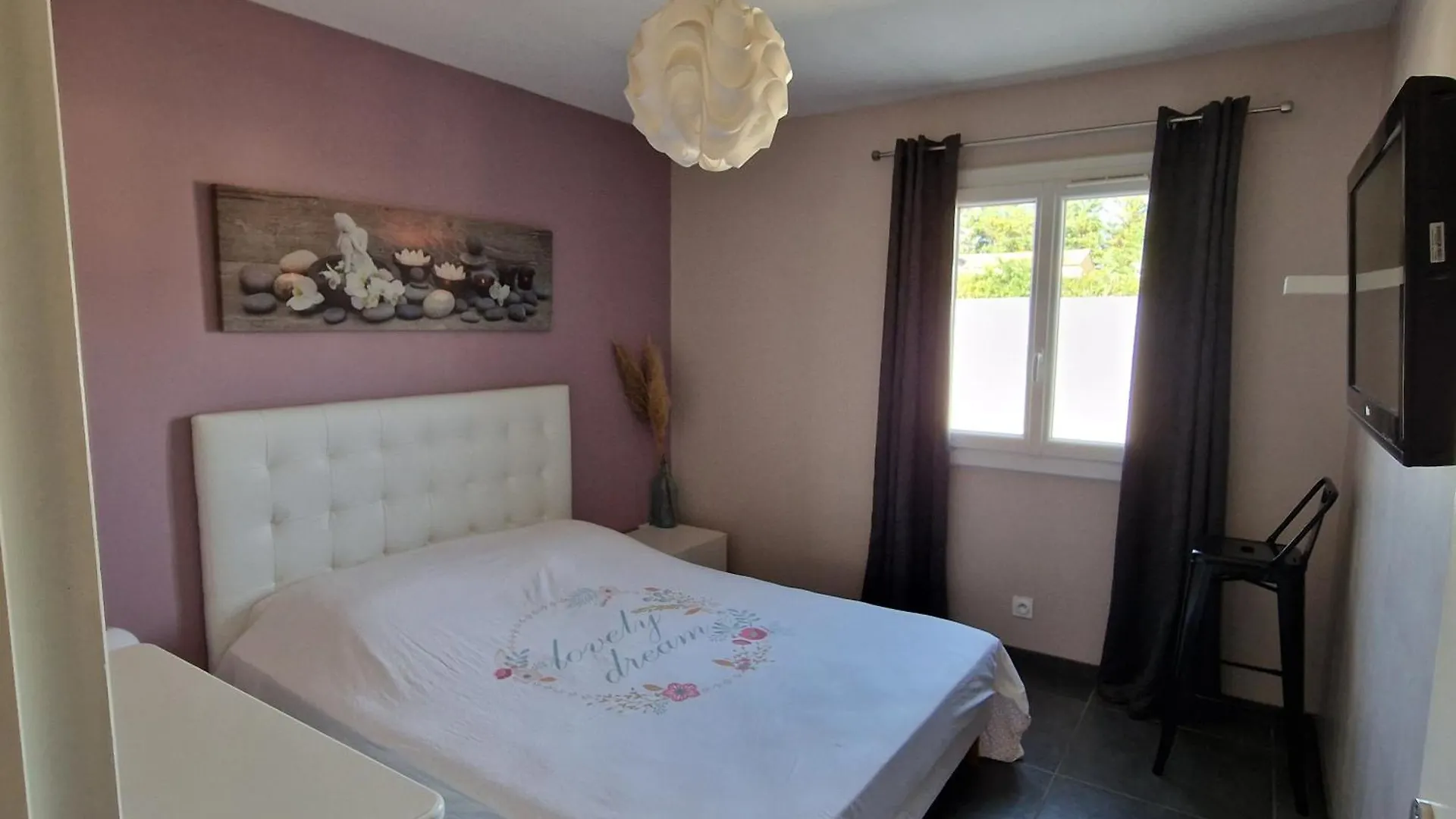 بيت للعطل La Maison Du Bonheur Caumont-sur-Durance فرنسا