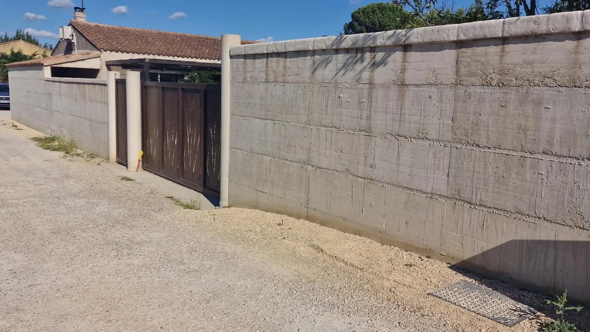 بيت للعطل La Maison Du Bonheur Caumont-sur-Durance فرنسا